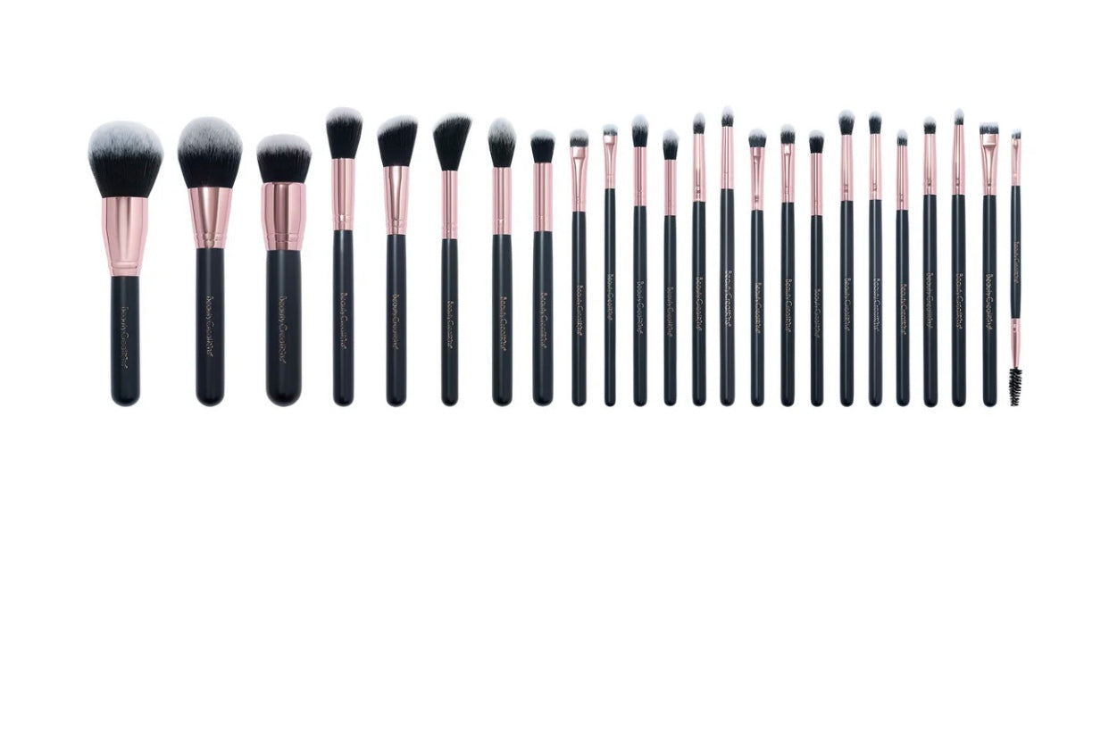 Unbothered 24 pcs brush set