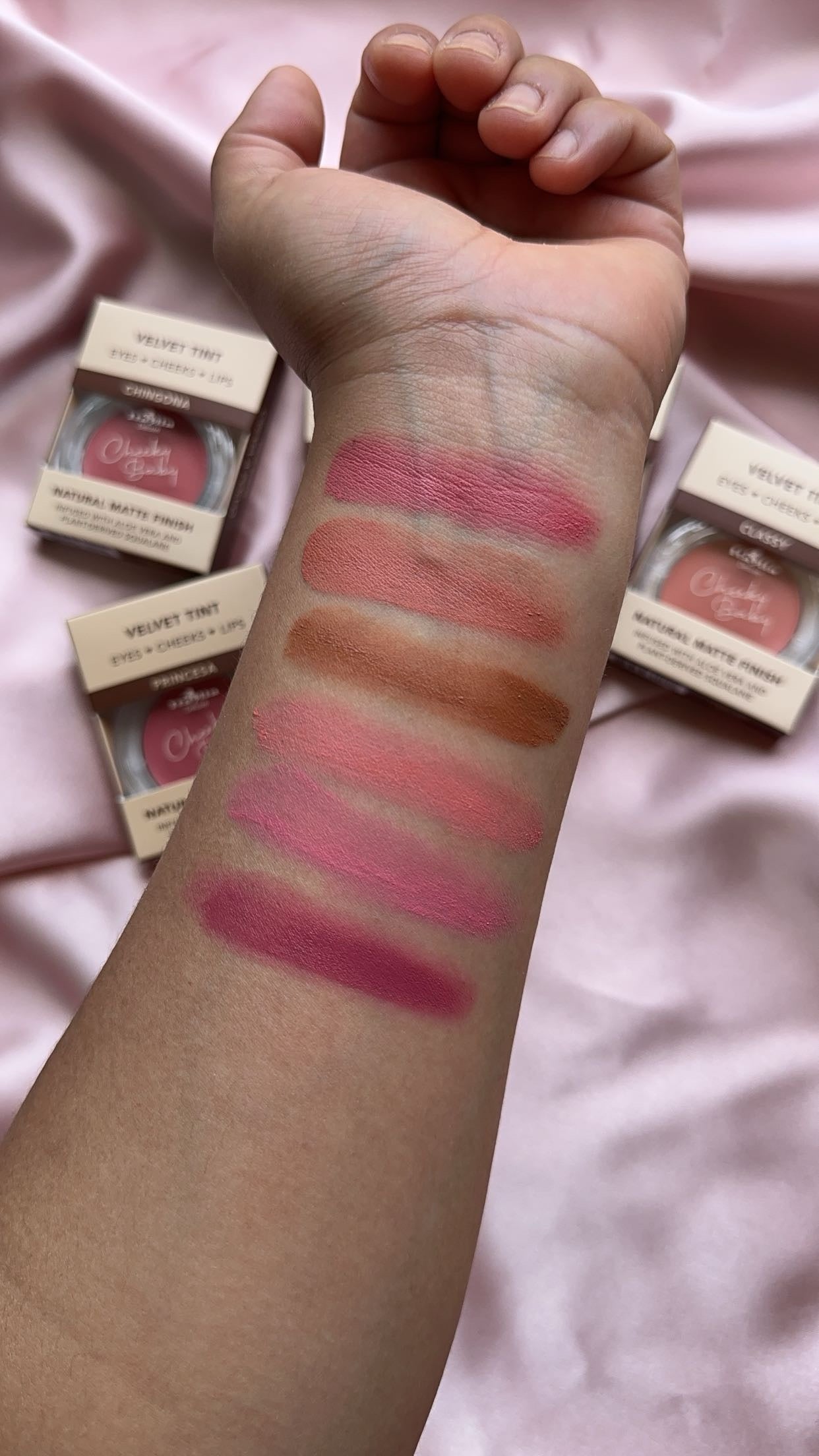 Velvet tint blush