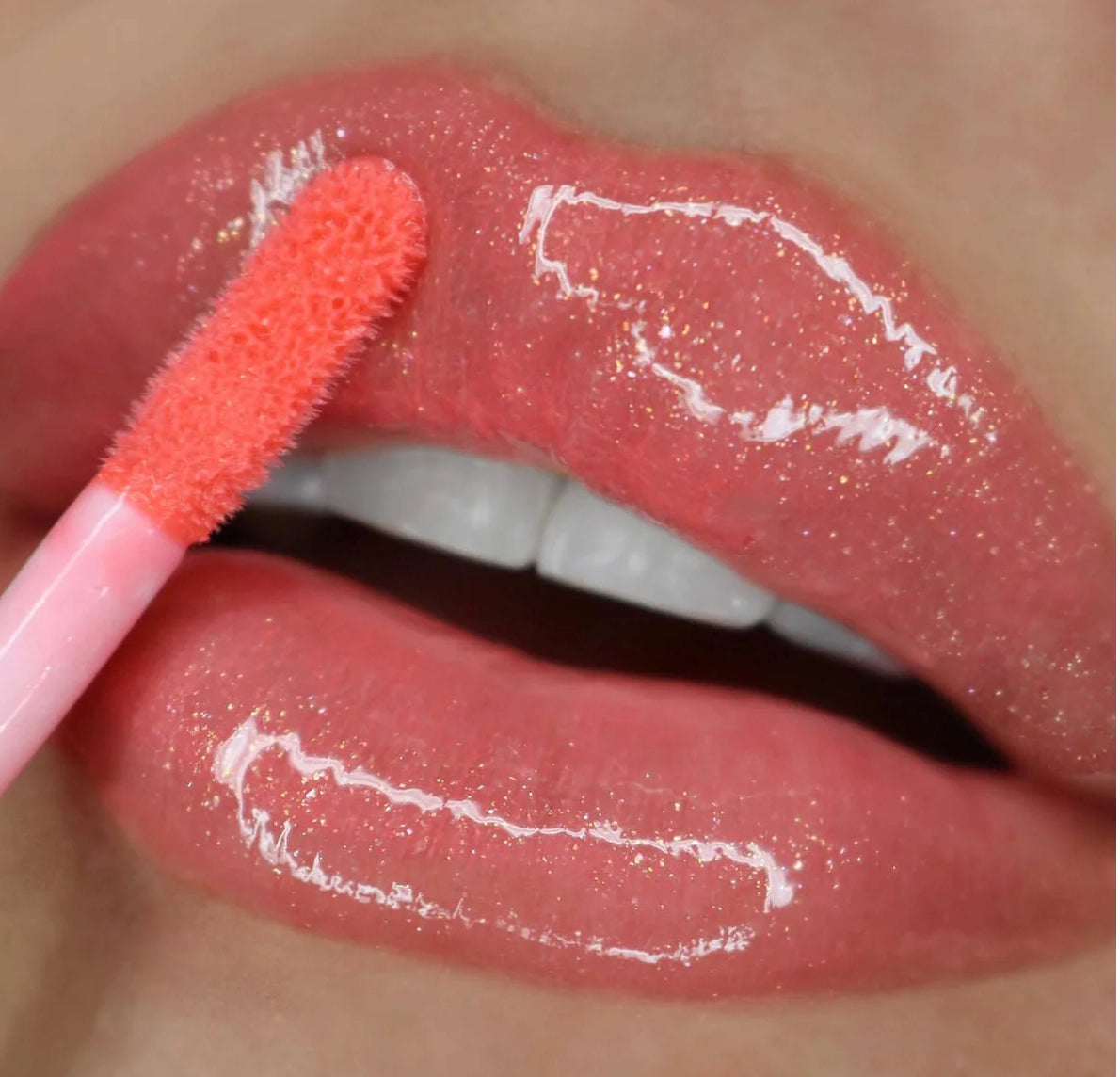 Ultra dazzle lipgloss