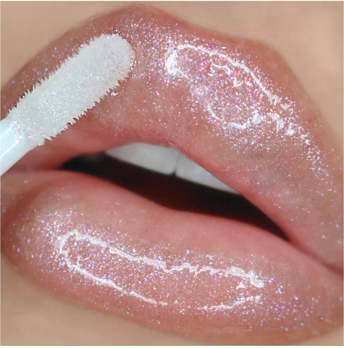 Ultra dazzle lipgloss